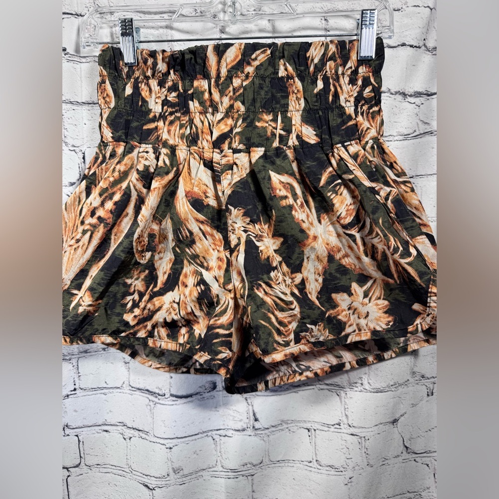 Fp Movement Black Parrot The Way Home Shorts - Picture 2 of 7